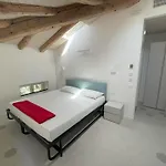 Hostal Casali *