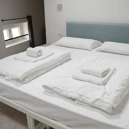 Casali Hostel *
