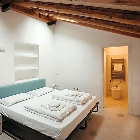 Casali Hostel *